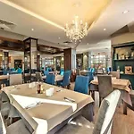 500м. от лифта сладък дом в белведере комплекс 4* Bansko