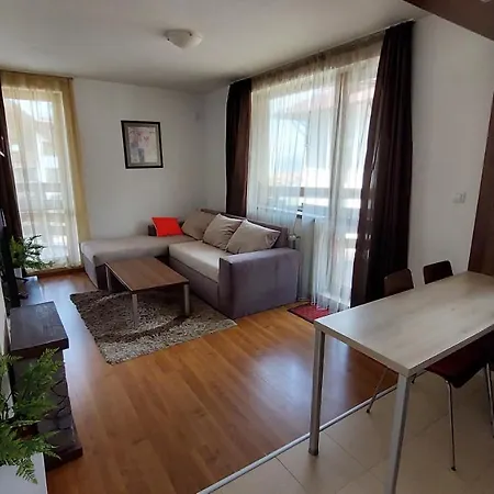 500м. от лифта сладък дом в белведере комплекс 4* Bansko